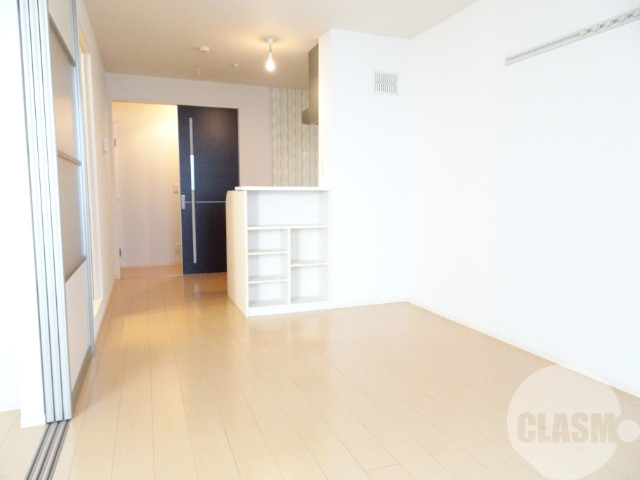 居室・リビング　カウンターキッチンです♪