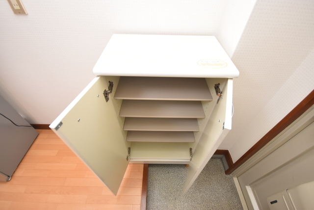 その他設備　下駄箱