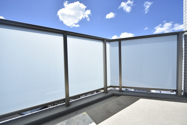 バルコニー　バルコニー