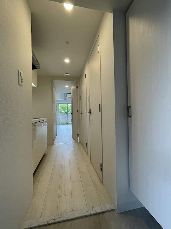 玄関　★見学予約受付中★