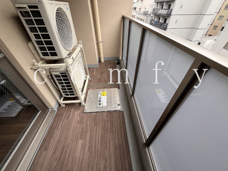 バルコニー　バルコニー