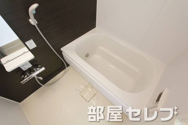 バス・シャワールーム　おいだき機能付き。（イメージ写真）