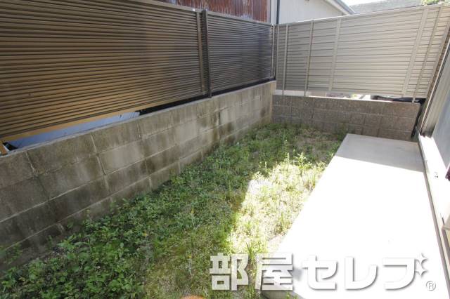 バルコニー　専用庭。（イメージ写真）