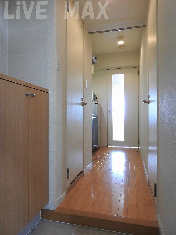 玄関　※写真と異なる場合は現状優先。