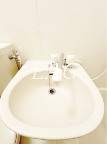 洗面設備　洗面台です。