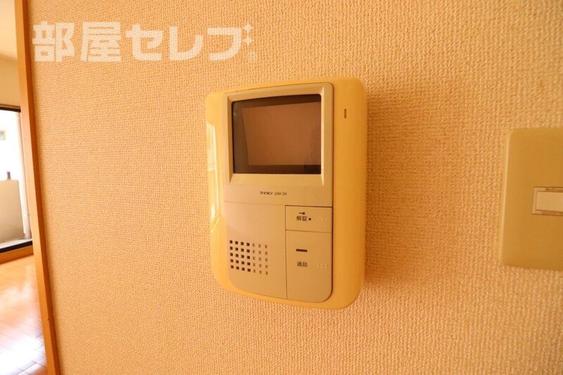 セキュリティ　反転画像