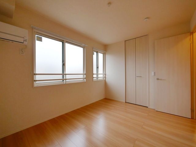 居室・リビング　★お部屋探しはタウンハウジング稲田堤店まで★