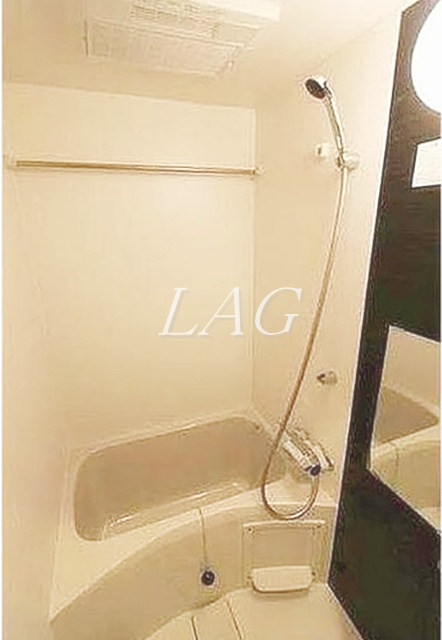 バス・シャワールーム　お風呂です。