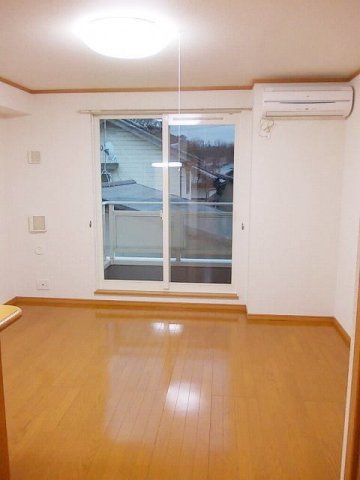 居室・リビング　おしゃれな居間です