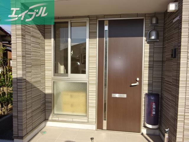 バルコニー　玄関