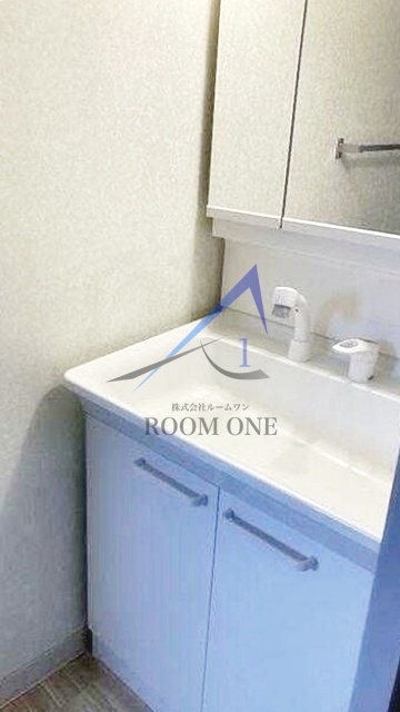 洗面設備　洗面台です。
