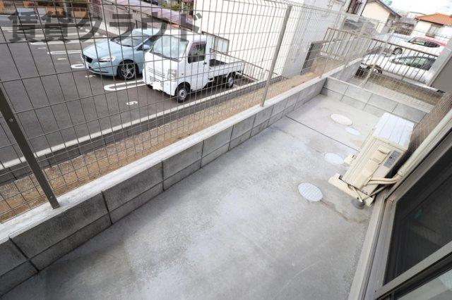 庭　簡単な家庭菜園も楽しめるお庭です