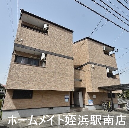 建物外観　★買物便利な住環境です♪★