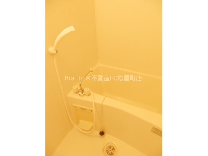 バス・シャワールーム　浴室