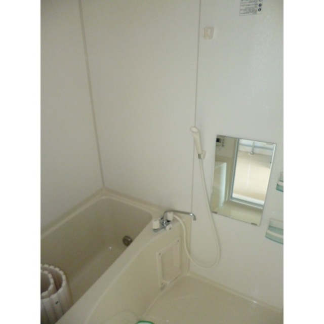 バス・シャワールーム　バスルーム