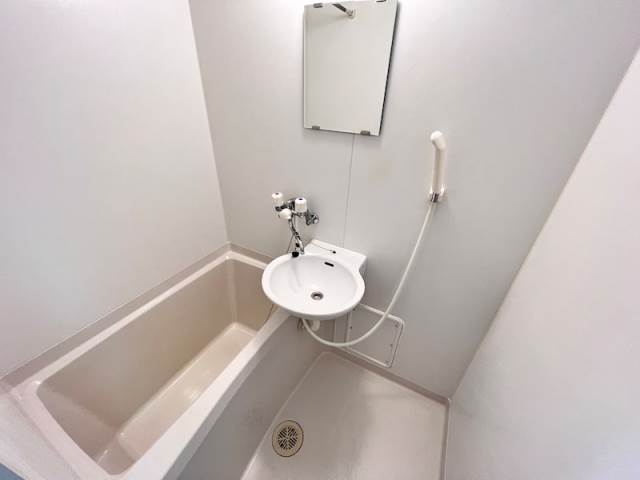 バス・シャワールーム　同型仕様