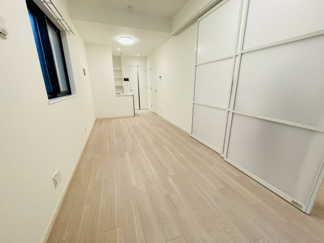 居室・リビング　こちらのリビングで趣味の時間をお楽しみください