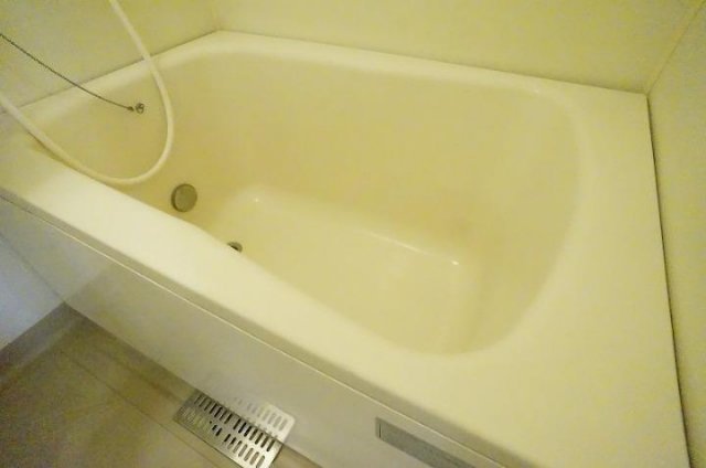 バス・シャワールーム　ゆったり過ごせるお風呂です