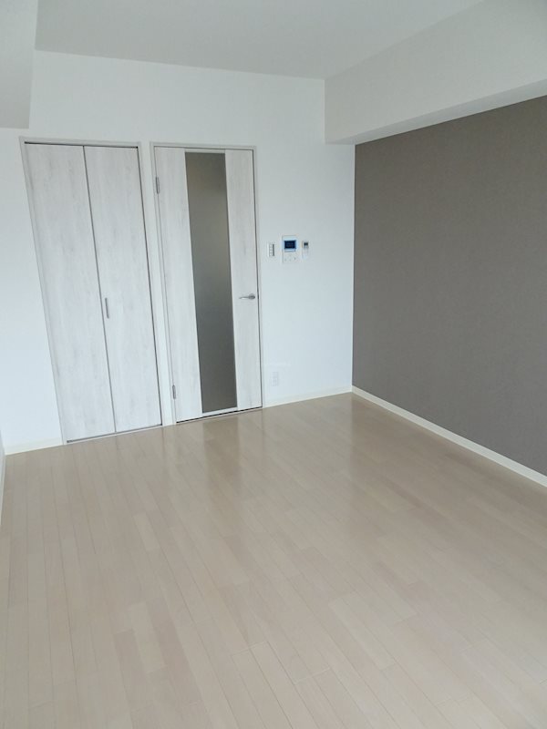 居室・リビング　402号室