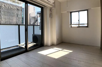 居室・リビング　※別部屋の参考写真です。