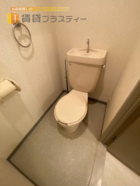 トイレ　シンプルイズベスト。