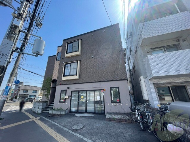 建物外観　札幌市東区北十二条東「グランヒル北１２条」