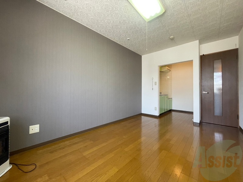 居室・リビング　広くてキレイなお部屋が広がっていて、充実した生活が送れそう。