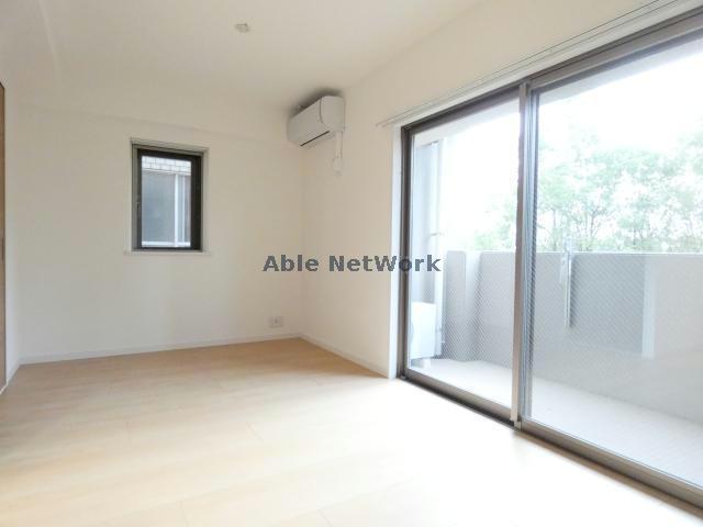 居室・リビング　同型