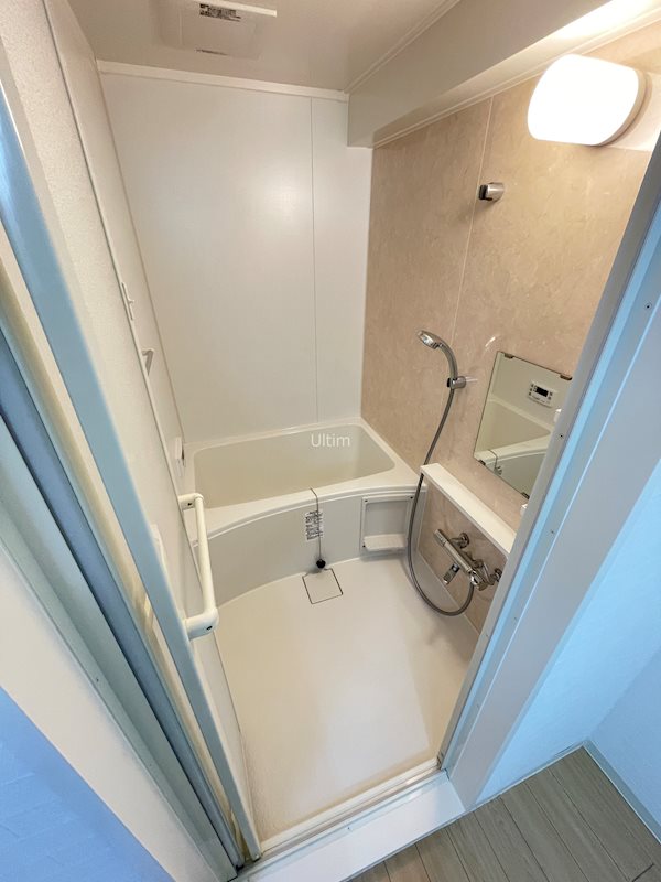 バス・シャワールーム　※他のお部屋です、ご参考までに