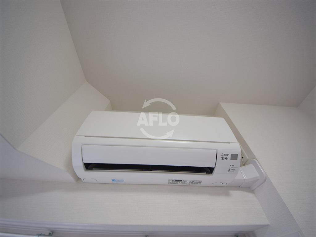 その他設備　プレサンス難波ラフィーネ　クーラー