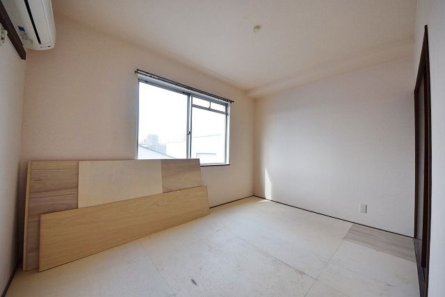 居室・リビング　別部屋参考写真