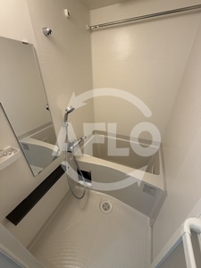 バス・シャワールーム　ソルテラスOSAKA MID EAST クレアスト　風呂