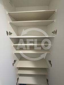 収納　ソルテラスOSAKA MID EAST クレアスト　シューズ