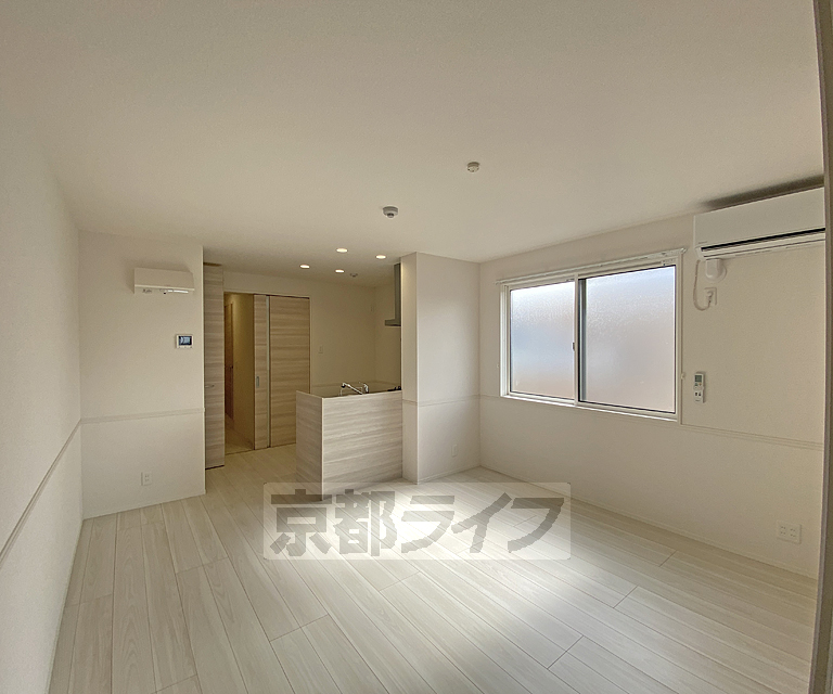 居室・リビング　２０２５年１１月築の物件です