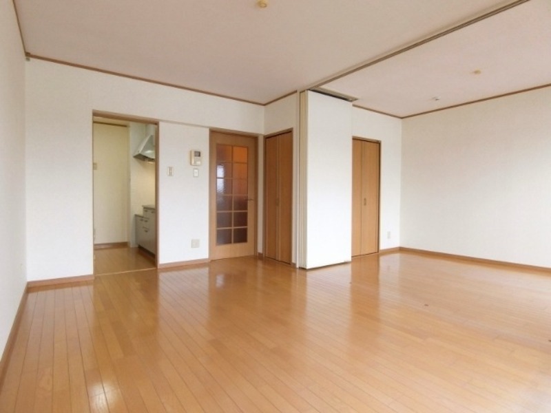 居室・リビング　図面と現状に相違がある場合には現状を優先