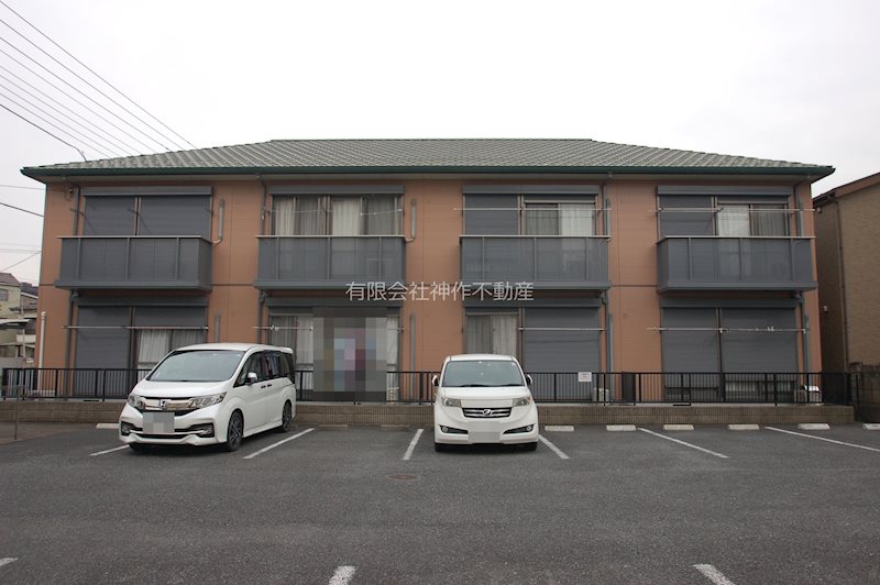 駐車場　別途契約が必要です