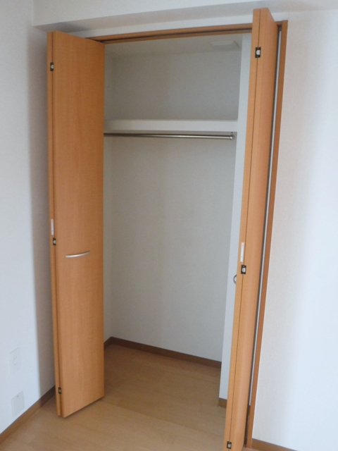 収納　各室にクローゼットが付いています。