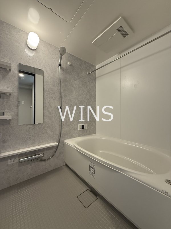 バス・シャワールーム　別部屋参考写真です