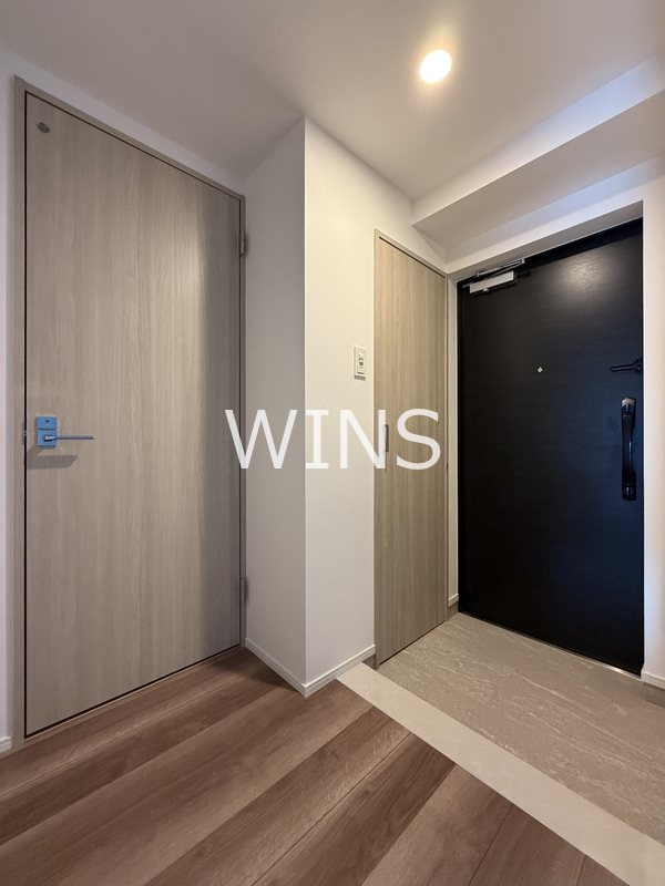 玄関　別部屋参考写真です