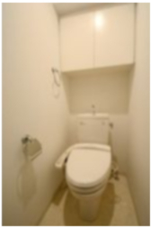 トイレ　写真は同タイプ住居です。