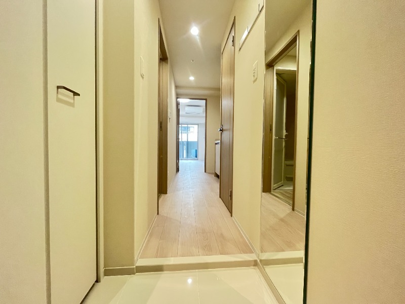 玄関　同タイプ別部屋