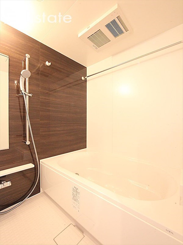 バス・シャワールーム　バスルーム