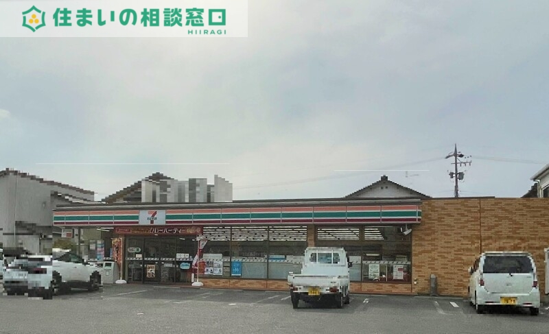 コンビニ　セブンイレブン岡崎寿町店（コンビニ）まで327m