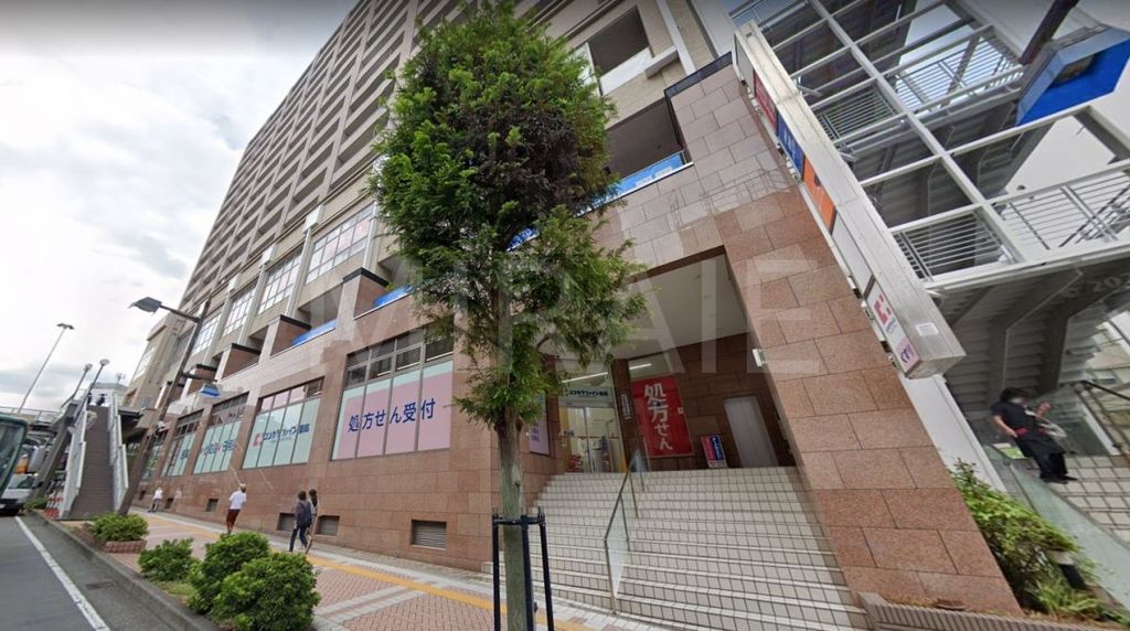 ドラックストア　ココカラファイン藤沢駅前店（ドラッグストア）まで120m