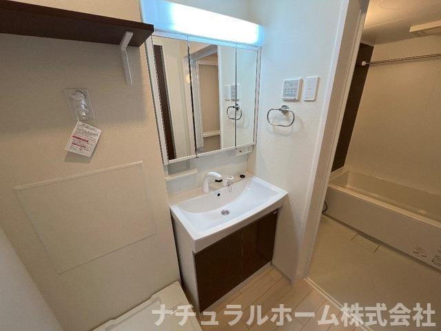 洗面設備　洗髪洗面化粧台