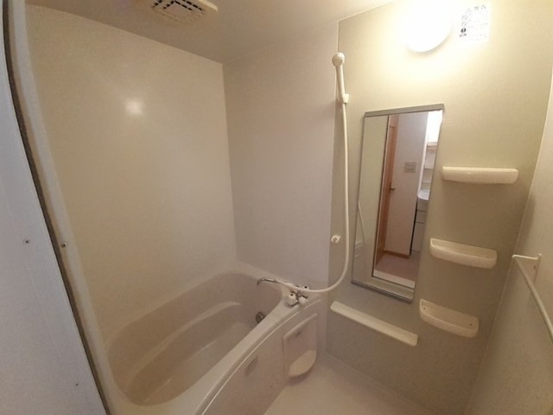 バス・シャワールーム　図面と現状に相違がある場合には現状を優先