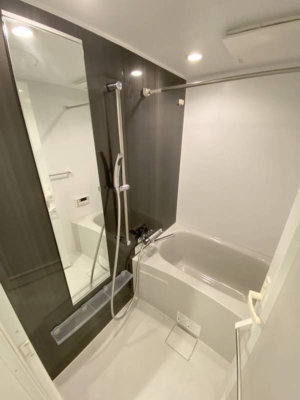 バス・シャワールーム　高級感抜群のバスルーム♪