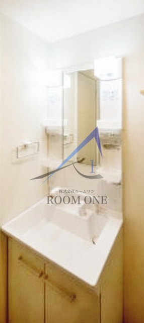 洗面設備　洗面台です。