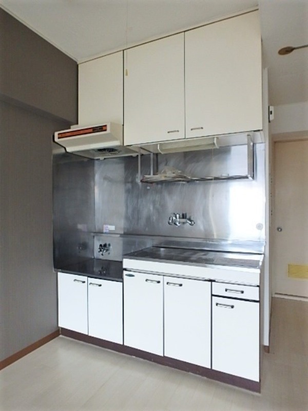 キッチン　図面と現状に相違がある場合には現状を優先