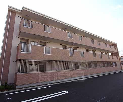 建物外観　水道費・ネット代込のマンションです。